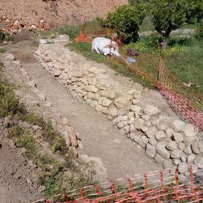 Imagen general de la acequia en el tramo Sur tras la finalización de su excavación.